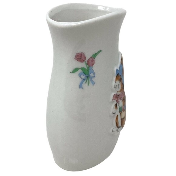 Vintage Mini Bud Vase Easter Bunny Rabbit Blue Bonnet 3D Made in Taiwan 4 Inch - Picture 2 of 6